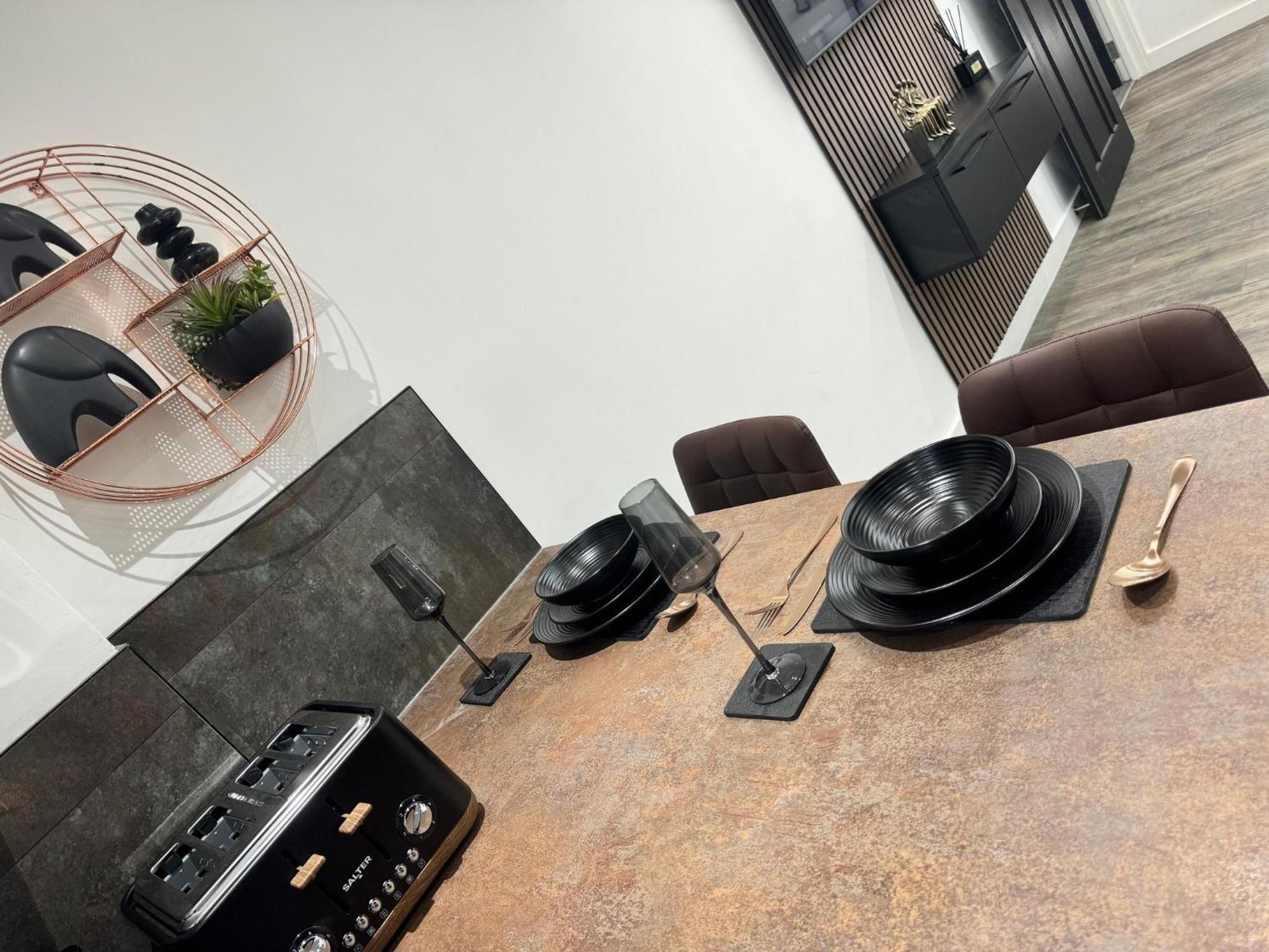 Luxury Flat In Uxbridge